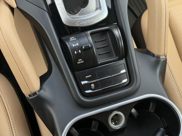 Porsche Cayenne II Рестайлинг (958) с пробегом 2014 года, цена 4 290 000 рублей, 94072 км, внедорожник, Автокод Объявления