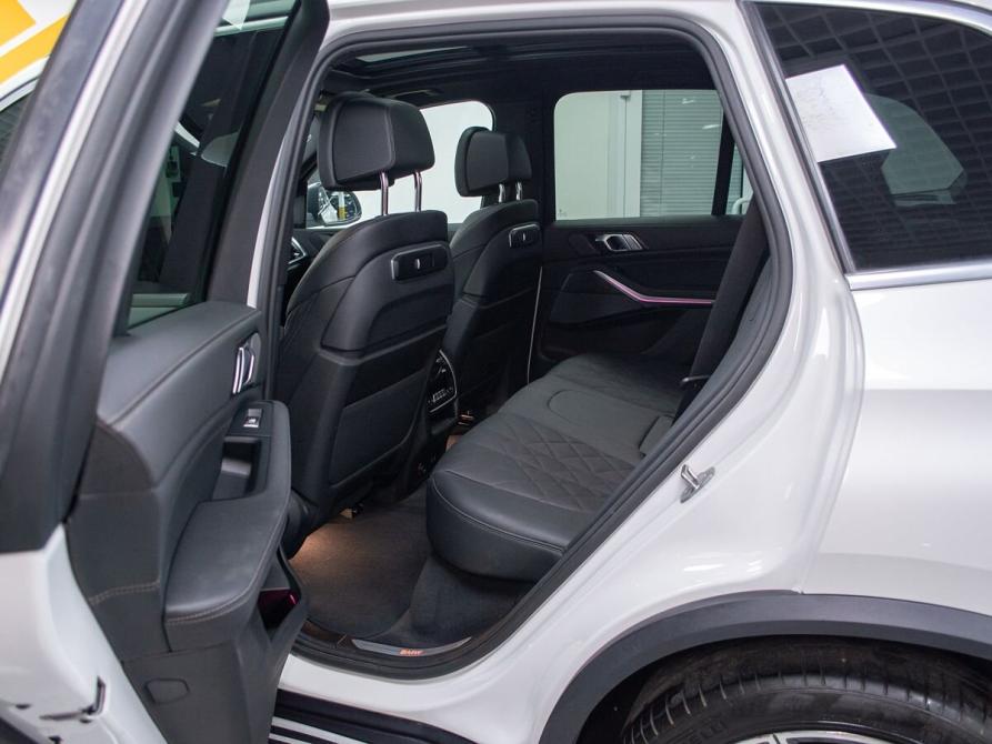 BMW X5 IV (G05/G18) Рестайлинг Новосибирск  - изображение 13