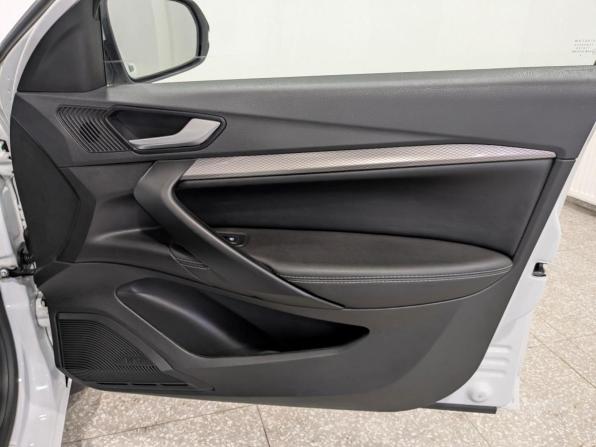 Lada (ВАЗ) Vesta I Рестайлинг (NG) с пробегом 2024 года, цена 1 600 000 рублей, 46317 км, универсал, Автокод Объявления