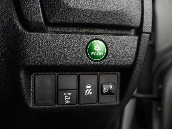Honda Fit III с пробегом 2015 года, цена 930 000 рублей, 121608 км, хэтчбек, Автокод Объявления