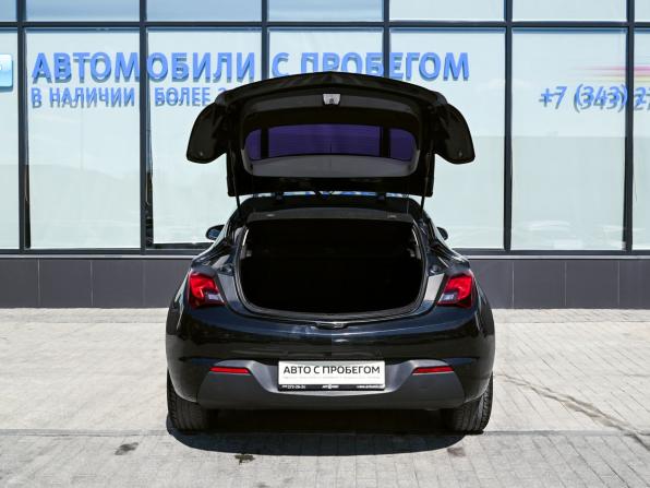 Opel Astra J Рестайлинг с пробегом 2013 года, цена 830 000 рублей, 176500 км, хэтчбек, Автокод Объявления