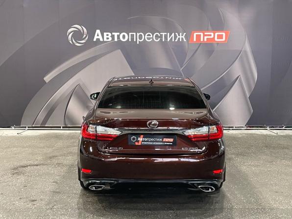 Lexus ES VI Рестайлинг с пробегом 2017 года, цена 2 399 000 рублей, 81375 км, седан, Автокод Объявления