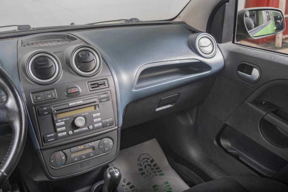 Ford Fiesta Mk5 Томск  - изображение 11