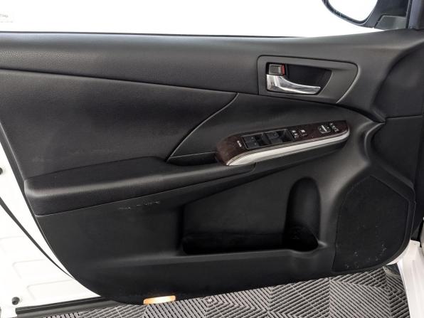 Toyota Camry VII (XV50) Рестайлинг с пробегом 2016 года, цена 2 095 000 рублей, 172500 км, седан, Автокод Объявления