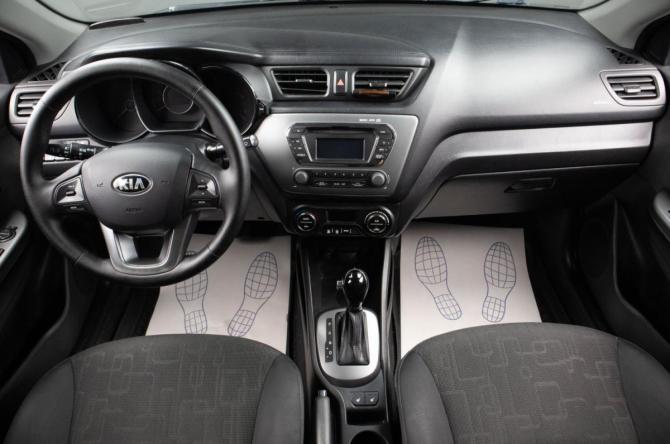Kia Rio III с пробегом 2015 года, цена 1 019 000 рублей, 154000 км, седан, Автокод Объявления