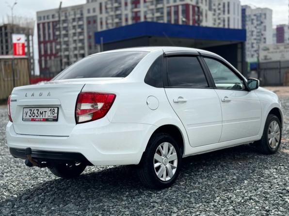 Lada (ВАЗ) Granta I Рестайлинг с пробегом 2022 года, цена 679 000 рублей, 37500 км, седан, Автокод Объявления