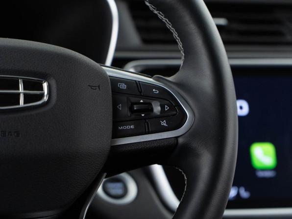 Geely Atlas Pro с пробегом 2024 года, цена 2 229 050 рублей, 64294 км, внедорожник, Автокод Объявления