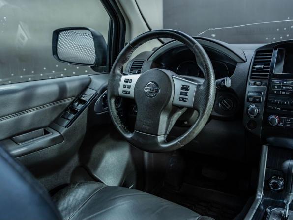 Nissan Pathfinder III Рестайлинг с пробегом 2012 года, цена 1 155 000 рублей, 354889 км, внедорожник, Автокод Объявления