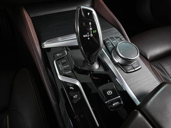 BMW 5 серии VII (G30/G31/G38) Рестайлинг с пробегом 2020 года, цена 5 199 000 рублей, 116674 км, седан, Автокод Объявления