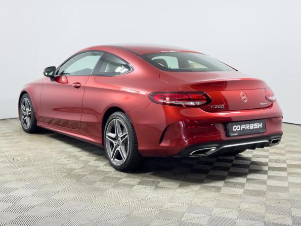 Mercedes-Benz C-Класс IV (W205) Рестайлинг с пробегом 2019 года, цена 3 359 900 рублей, 105122 км, купе, Автокод Объявления