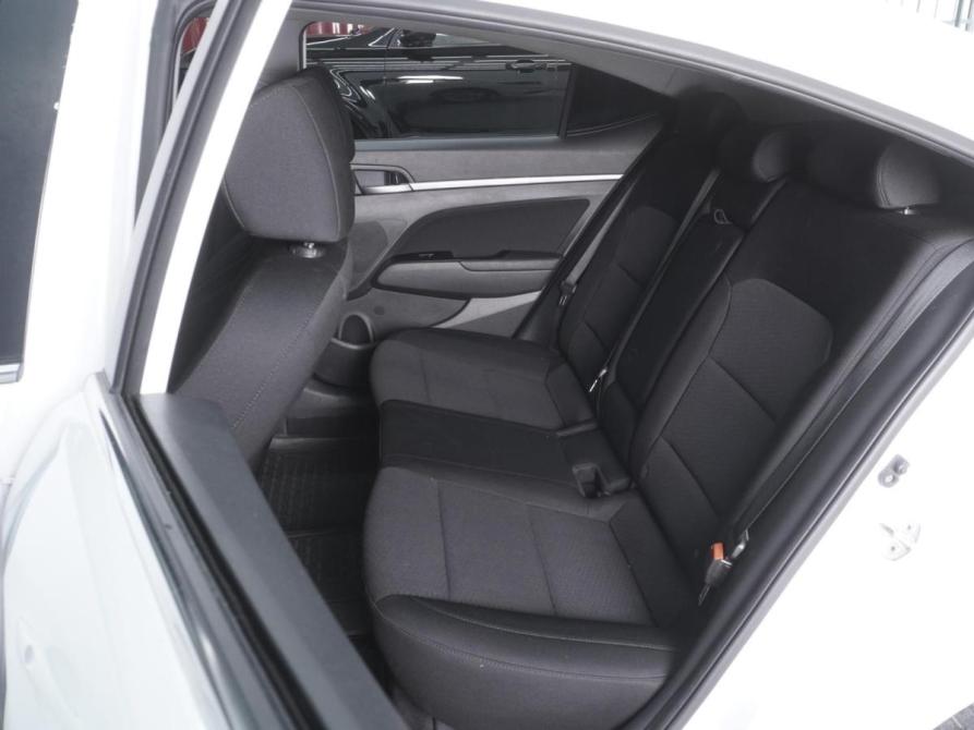 Hyundai Elantra VI (AD) Рестайлинг Ростов-на-Дону  - изображение 9