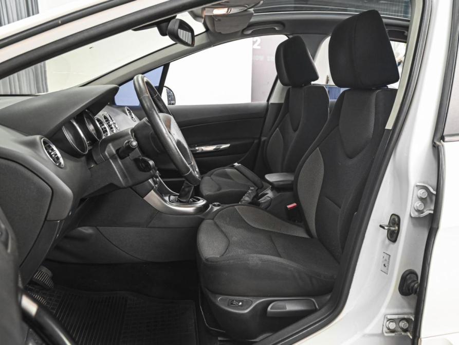 Peugeot 308 I Ставрополь  - изображение 10