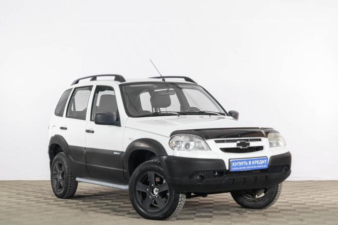 Chevrolet Niva I Рестайлинг с пробегом 2016 года, цена 629 000 рублей, 191808 км, внедорожник, Автокод Объявления