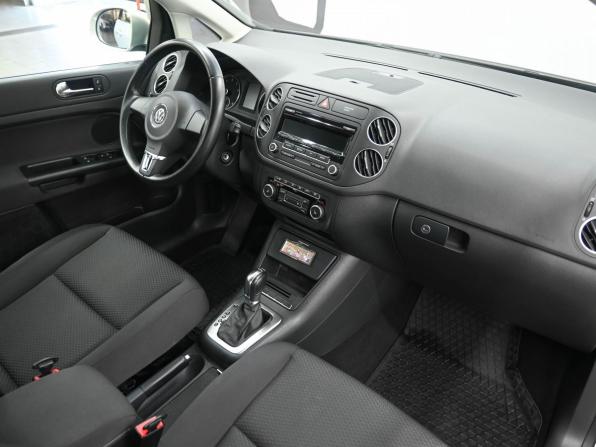 Volkswagen Golf Plus II с пробегом 2013 года, цена 1 449 900 рублей, 46750 км, хэтчбек, Автокод Объявления