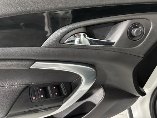 Opel Insignia I с пробегом 2010 года, цена 879 000 рублей, 109960 км, седан, Автокод Объявления