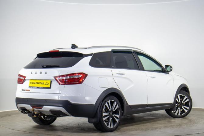 Lada (ВАЗ) Vesta I с пробегом 2021 года, цена 1 299 000 рублей, 127752 км, универсал, Автокод Объявления