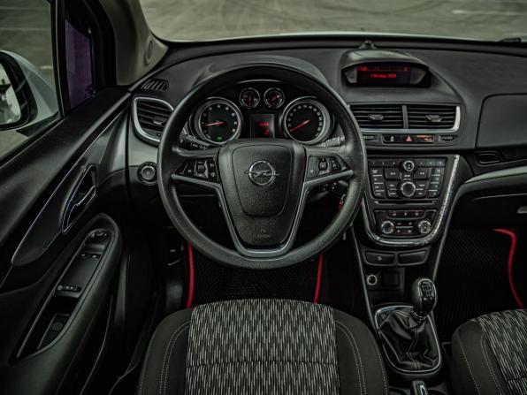 Opel Mokka I с пробегом 2014 года, цена 979 000 рублей, 129877 км, внедорожник, Автокод Объявления