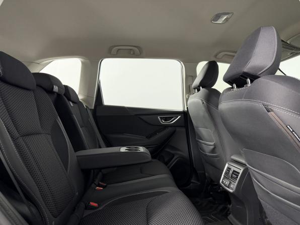 Subaru Forester V с пробегом 2018 года, цена 2 350 000 рублей, 119875 км, внедорожник, Автокод Объявления