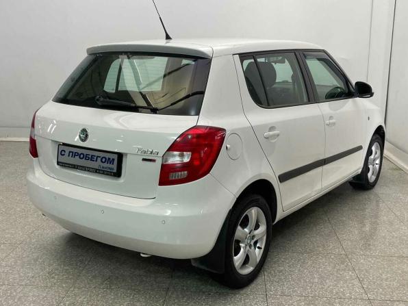 Skoda Fabia II Рестайлинг с пробегом 2011 года, цена 590 000 рублей, 280991 км, хэтчбек, Автокод Объявления