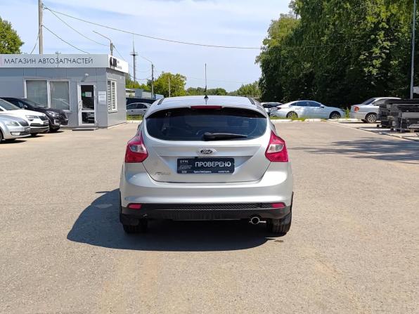 Ford Focus III с пробегом 2012 года, цена 700 000 рублей, 266944 км, хэтчбек, Автокод Объявления