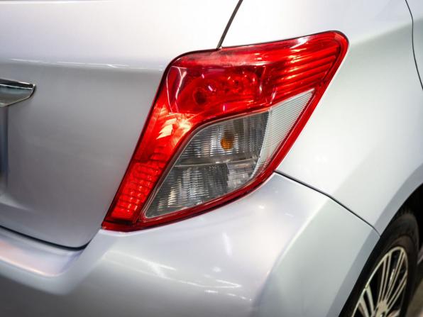 Toyota Vitz III (XP130) с пробегом 2013 года, цена 850 000 рублей, 95450 км, хэтчбек, Автокод Объявления