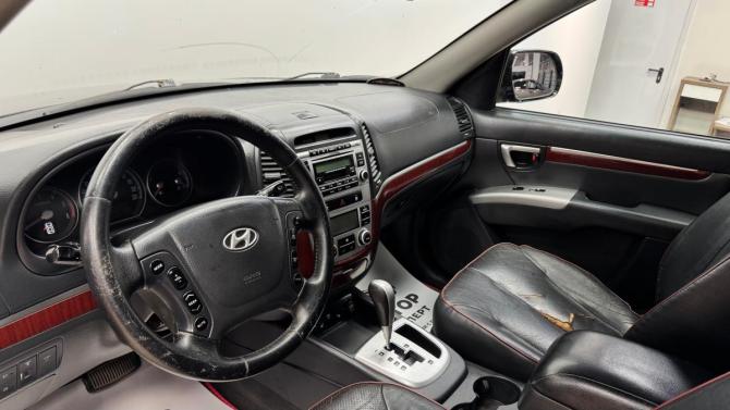 Hyundai Santa Fe II с пробегом 2008 года, цена 725 000 рублей, 226312 км, внедорожник, Автокод Объявления