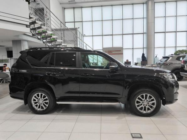 Toyota Land Cruiser Prado 150 Series Рестайлинг 2 с пробегом 2019 года, цена 3 750 000 рублей, 334578 км, внедорожник, Автокод Объявления
