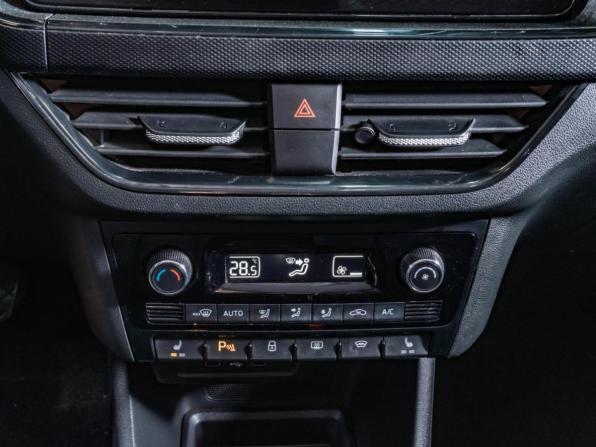 Volkswagen Polo VI с пробегом 2022 года, цена 1 670 000 рублей, 43356 км, лифтбек, Автокод Объявления