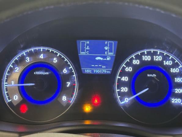 Hyundai Solaris I Рестайлинг с пробегом 2014 года, цена 749 000 рублей, 190175 км, хэтчбек, Автокод Объявления