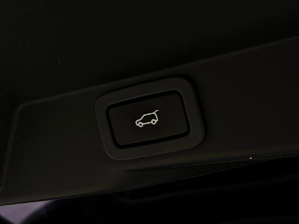 Land Rover Range Rover Sport II с пробегом 2015 года, цена 2 600 000 рублей, 223533 км, внедорожник, Автокод Объявления