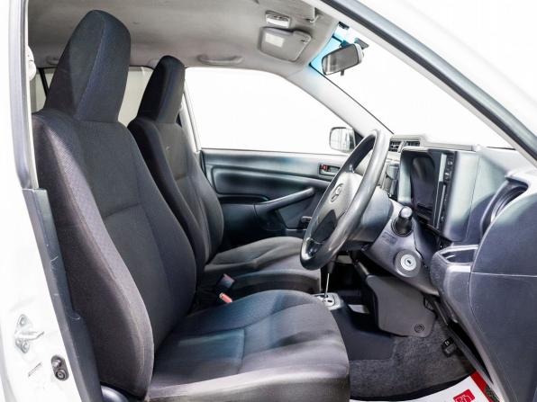 Toyota Probox I Рестайлинг с пробегом 2015 года, цена 600 000 рублей, 219377 км, универсал, Автокод Объявления