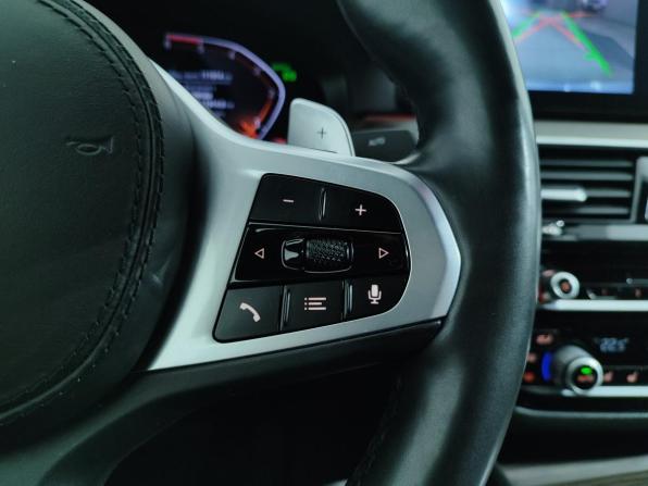 BMW 5 серии VII (G30/G31/G38) с пробегом 2019 года, цена 4 299 000 рублей, 111912 км, седан, Автокод Объявления
