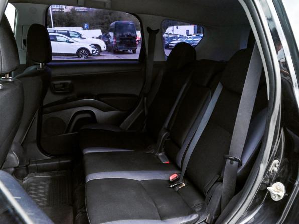 Mitsubishi Outlander II Рестайлинг с пробегом 2011 года, цена 989 000 рублей, 255825 км, внедорожник, Автокод Объявления