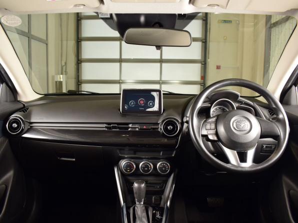 Mazda Demio IV (DJ) с пробегом 2015 года, цена 1 150 995 рублей, 89663 км, хэтчбек, Автокод Объявления