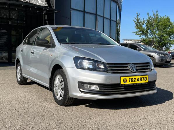 Volkswagen Polo V Рестайлинг с пробегом 2016 года, цена 899 000 рублей, 100000 км, седан, Автокод Объявления