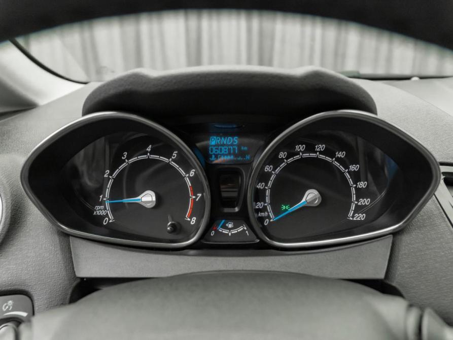 Ford Fiesta Mk6 Рестайлинг Москва  - изображение 13