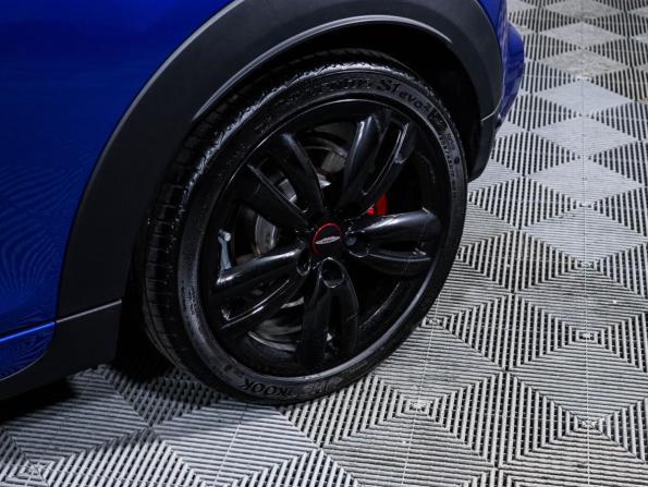 Mini Hatch III (F55/F56) Рестайлинг с пробегом 2019 года, цена 4 290 000 рублей, 8045 км, хэтчбек, Автокод Объявления