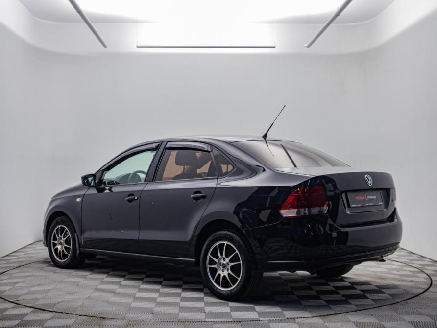 Volkswagen Polo V Москва  - изображение 7