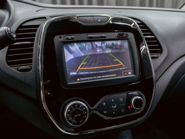 Renault Kaptur I с пробегом 2018 года, цена 1 495 000 рублей, 113484 км, внедорожник, Автокод Объявления