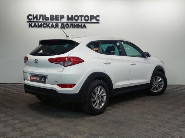Hyundai Tucson III с пробегом 2016 года, цена 1 760 000 рублей, 180000 км, внедорожник, Автокод Объявления