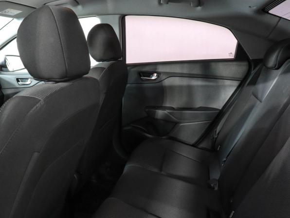 Hyundai Solaris II с пробегом 2020 года, цена 1 377 000 рублей, 85552 км, седан, Автокод Объявления