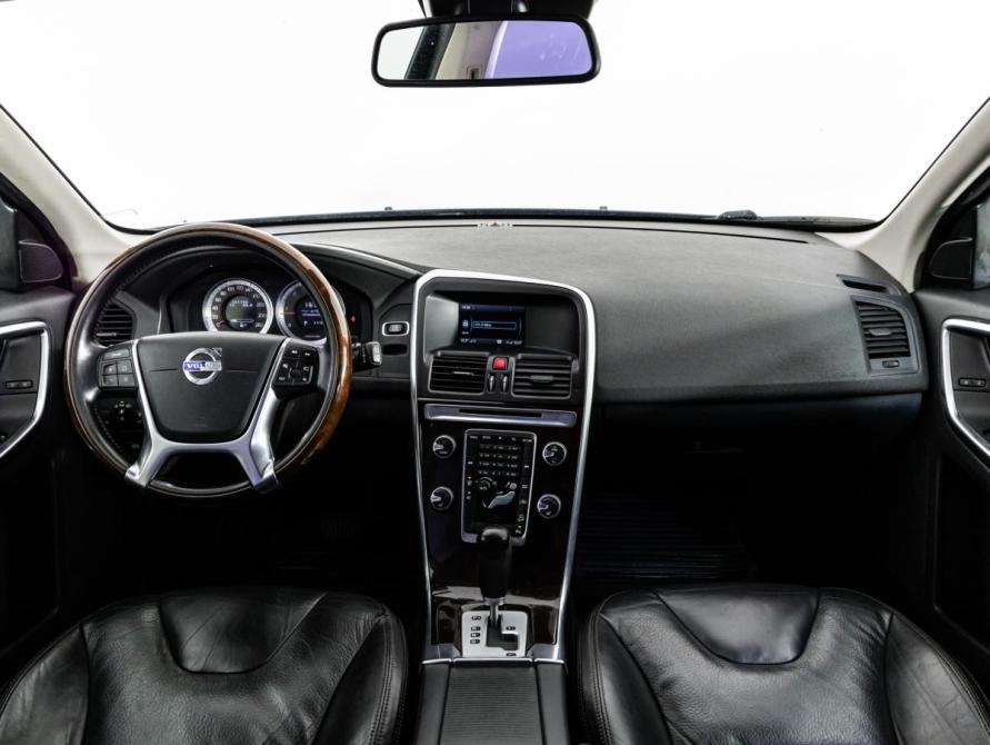 Volvo XC60 I Санкт-Петербург  - изображение 10