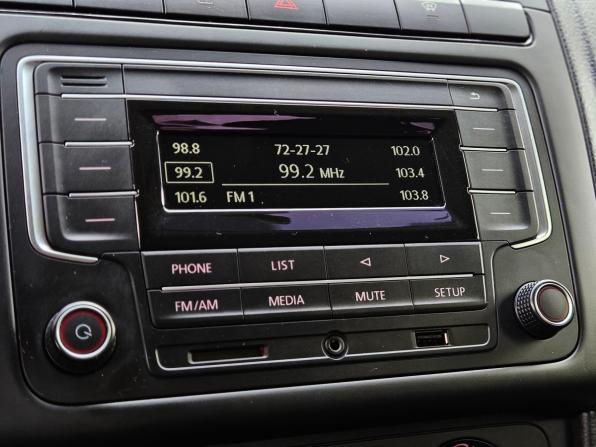 Volkswagen Polo V Рестайлинг с пробегом 2018 года, цена 999 000 рублей, 107200 км, седан, Автокод Объявления