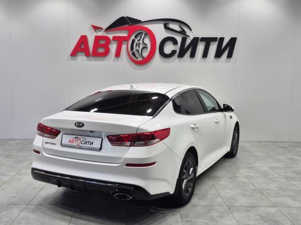 Kia Optima IV Рестайлинг с пробегом 2018 года, цена 1 399 900 рублей, 178000 км, седан, Автокод Объявления