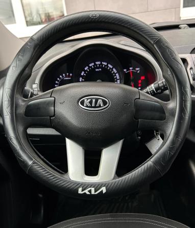 Kia Sportage III с пробегом 2012 года, цена 1 250 000 рублей, 212000 км, внедорожник, Автокод Объявления