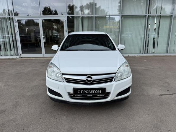 Opel Astra H Рестайлинг с пробегом 2012 года, цена 615 000 рублей, 220000 км, седан, Автокод Объявления