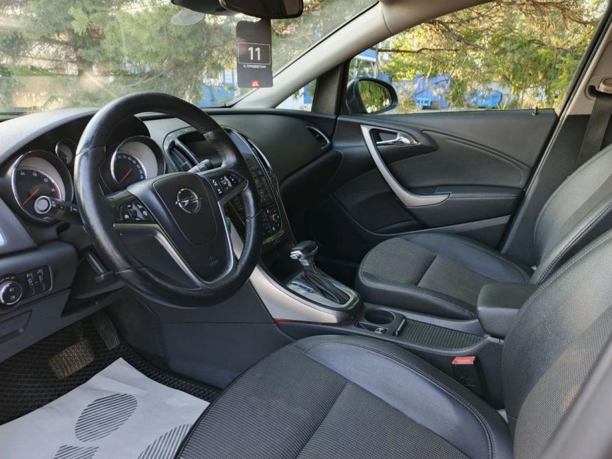 Opel Astra J Рестайлинг Санкт-Петербург  - изображение 11