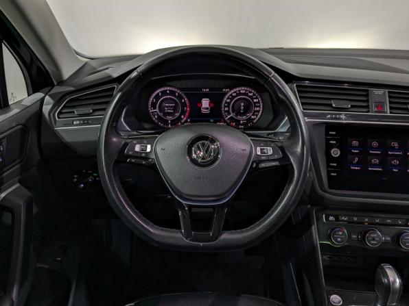 Volkswagen Tiguan II с пробегом 2018 года, цена 3 050 000 рублей, 84489 км, внедорожник, Автокод Объявления