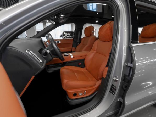Li Auto (Lixiang) L6 с пробегом 2024 года, цена 5 500 000 рублей, 12940 км, внедорожник, Автокод Объявления
