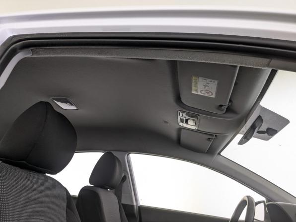 Hyundai Solaris II Рестайлинг с пробегом 2021 года, цена 1 380 000 рублей, 168824 км, седан, Автокод Объявления